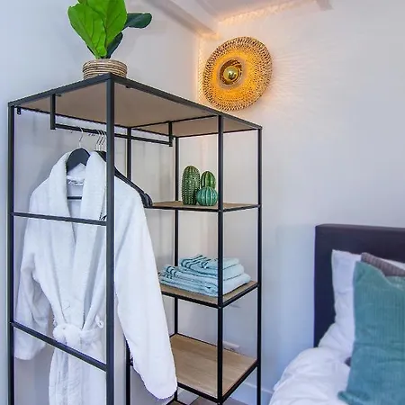 Coast Апартаменты